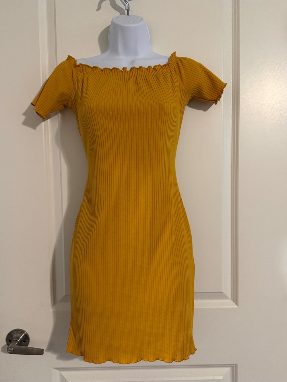 iris Ribbed Off-Shoulder Mini Dress in Mustard